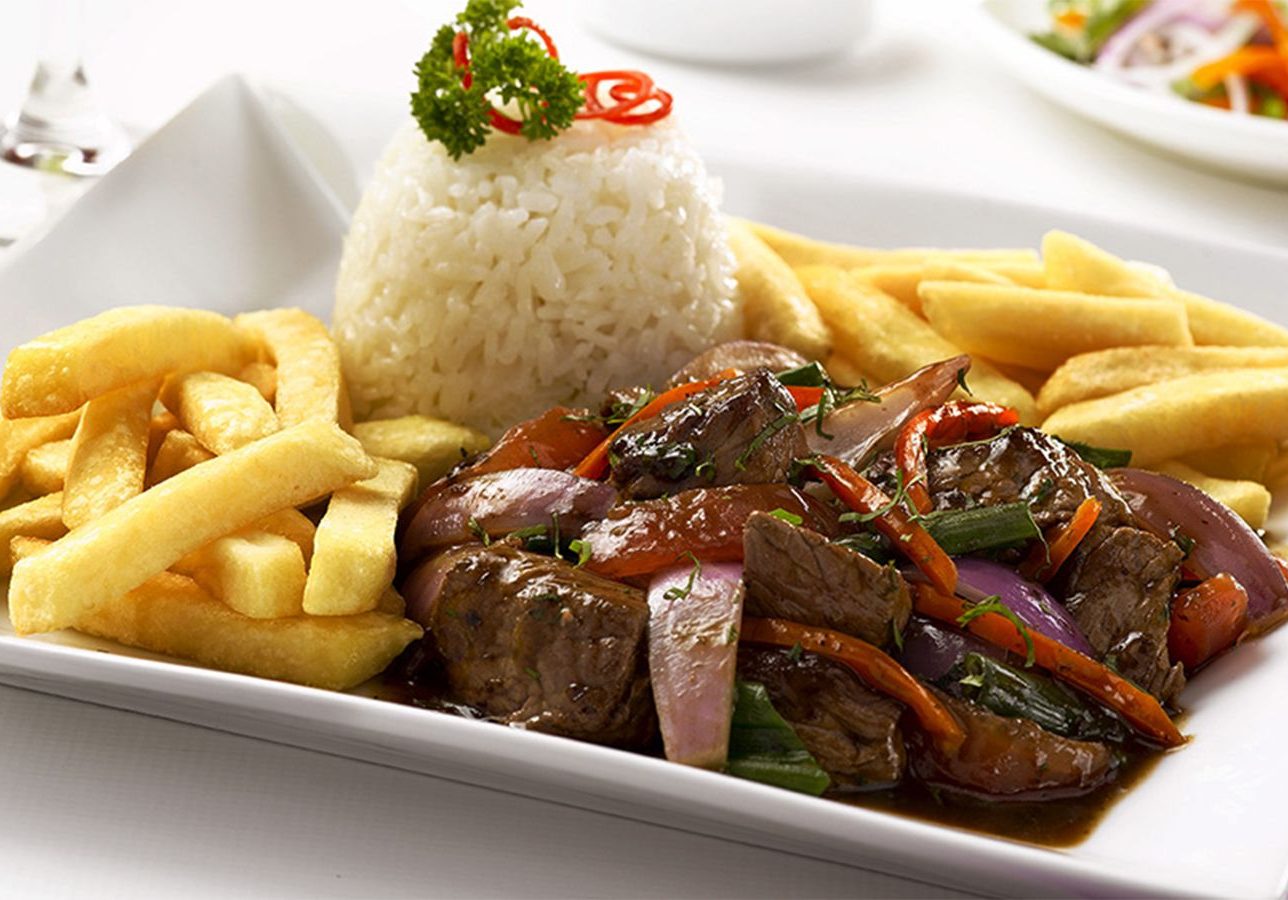 Lomo saltado